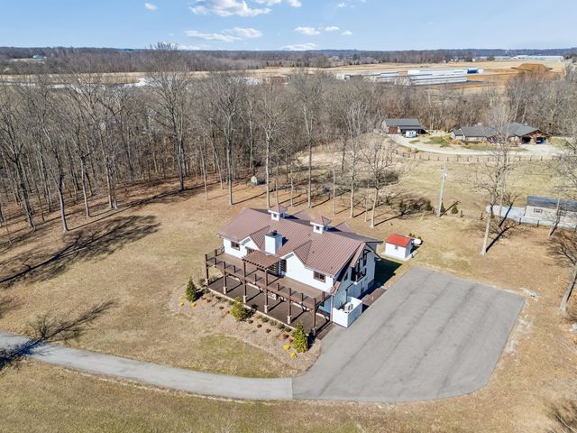 1224 Hangar Rd, Springfield, TN 37172