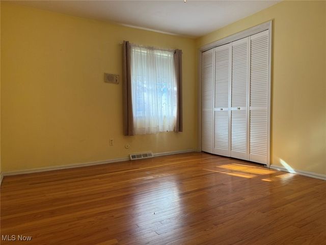 9474 Stoney Creek Lane, Parma Heights, OH 44130