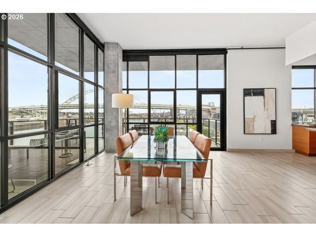 1830 Nw RIVERSCAPE St 801, Portland, OR 97209