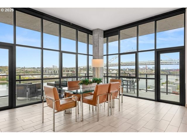 1830 Nw RIVERSCAPE St 801, Portland, OR 97209