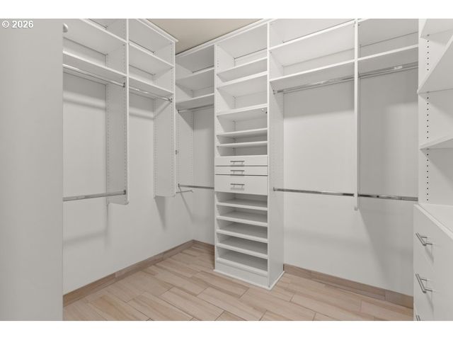 1830 Nw RIVERSCAPE St 801, Portland, OR 97209