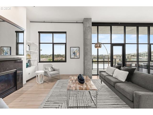 1830 Nw RIVERSCAPE St 801, Portland, OR 97209