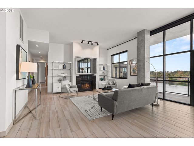 1830 Nw RIVERSCAPE St 801, Portland, OR 97209