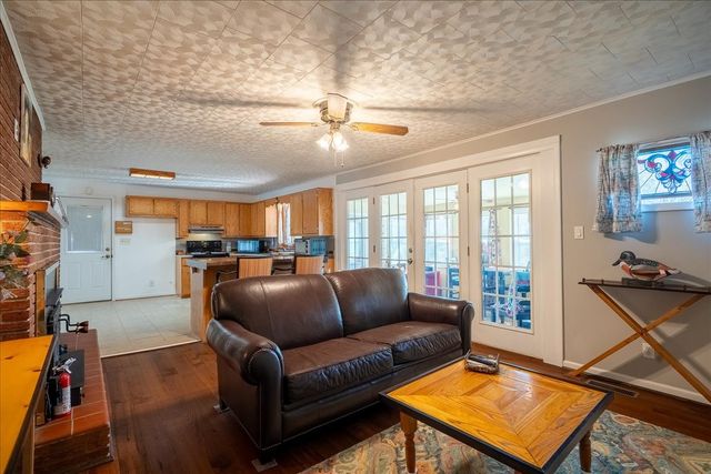 1525 Old Florence Rd, Lawrenceburg, TN 38464