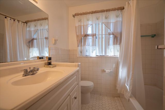 1525 Old Florence Rd, Lawrenceburg, TN 38464