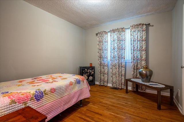 1525 Old Florence Rd, Lawrenceburg, TN 38464