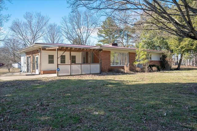 1525 Old Florence Rd, Lawrenceburg, TN 38464