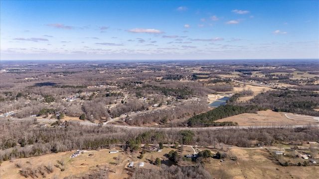 1525 Old Florence Rd, Lawrenceburg, TN 38464