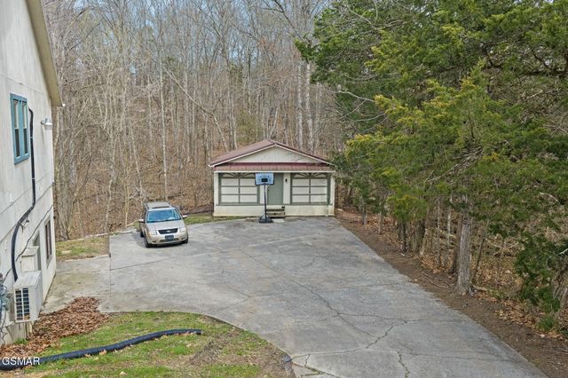 1170 Von Cannon Lane, Sevierville, TN 37876