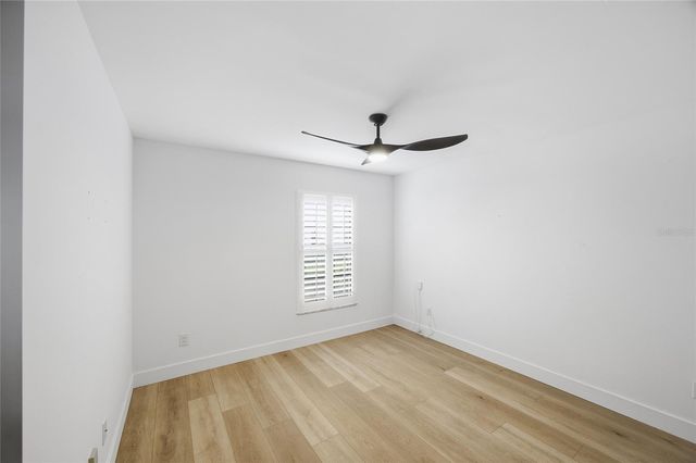 13025 VILLAGE CHASE CIRCLE, Tampa, FL 33618