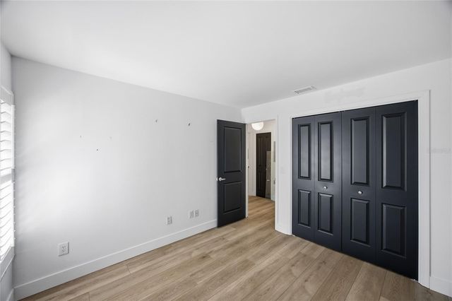 13025 VILLAGE CHASE CIRCLE, Tampa, FL 33618