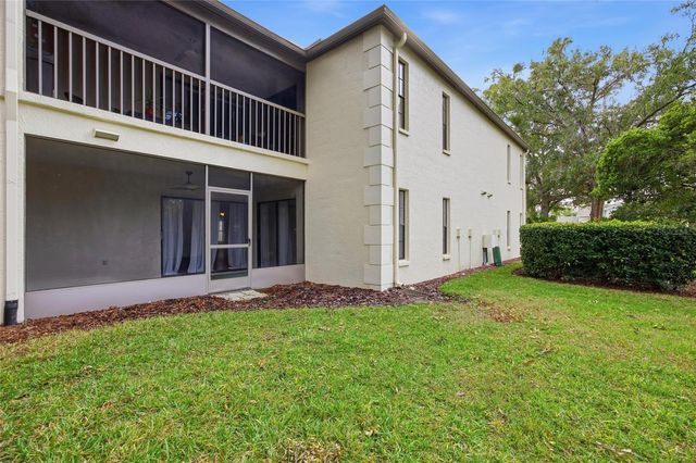 13025 VILLAGE CHASE CIRCLE, Tampa, FL 33618