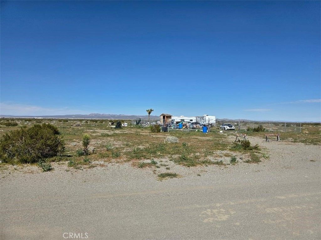4454 Sandstone, Phelan, CA 92371