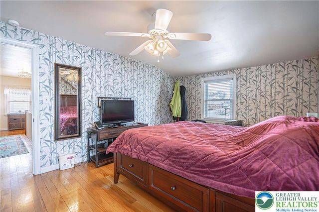 1316 North Van Buren Street, Allentown City, PA 18109