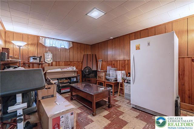 1316 North Van Buren Street, Allentown City, PA 18109