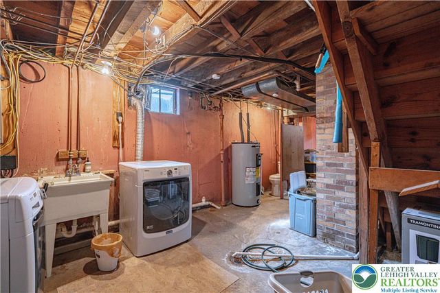 1316 North Van Buren Street, Allentown City, PA 18109