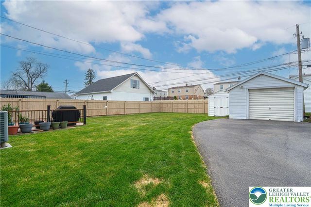 1316 North Van Buren Street, Allentown City, PA 18109