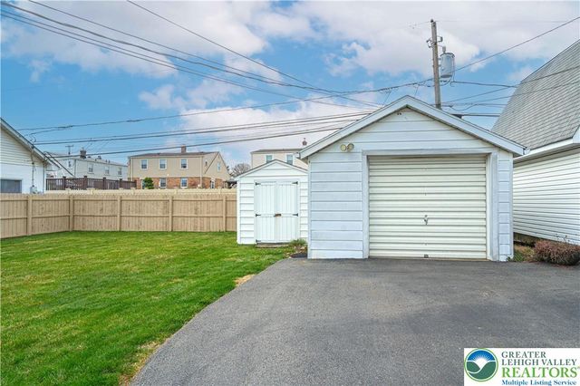 1316 North Van Buren Street, Allentown City, PA 18109