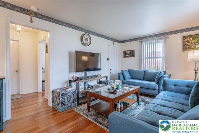 1316 North Van Buren Street, Allentown City, PA 18109