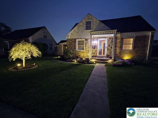 1316 North Van Buren Street, Allentown City, PA 18109