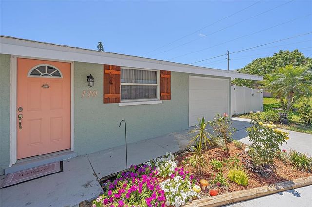 130 E SEMINOLE DRIVE, Venice, FL 34293