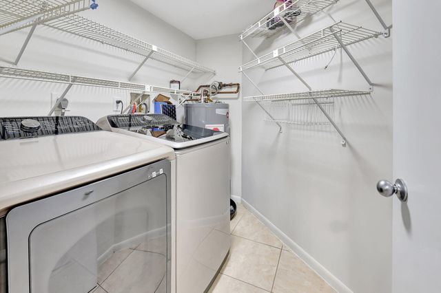 820 Lavers Circle G402, Delray Beach, FL 33444