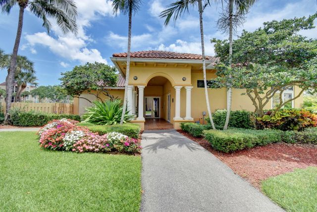 820 Lavers Circle G402, Delray Beach, FL 33444