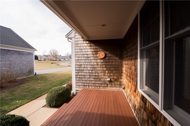 243 FERRY LANDING CIRCLE Circle 12 B, Portsmouth, RI 02871