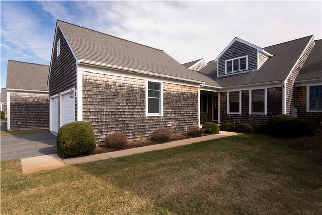 243 FERRY LANDING CIRCLE Circle 12 B, Portsmouth, RI 02871