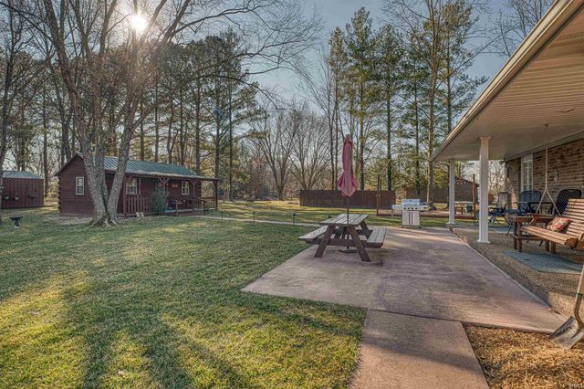 1879 W 3rd Street, Jasper, IN 47546