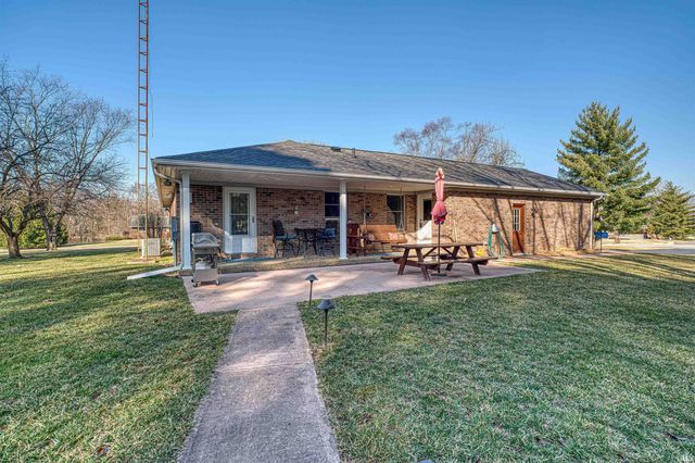 1879 W 3rd Street, Jasper, IN 47546