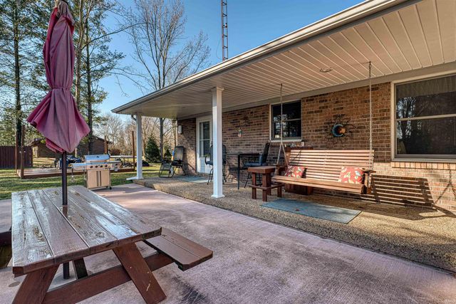 1879 W 3rd Street, Jasper, IN 47546