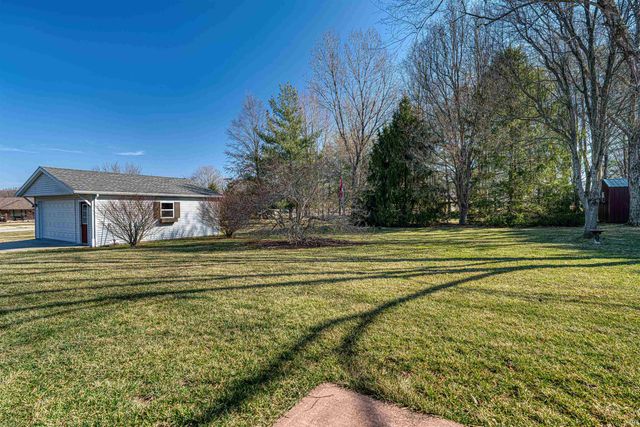 1879 W 3rd Street, Jasper, IN 47546