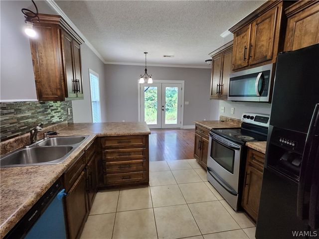5940 71st E, Cottondale, AL 35453