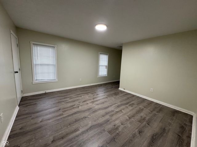 221 N Julian Street, Rushville, IN 46173