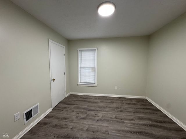 221 N Julian Street, Rushville, IN 46173