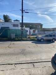 9200 Firth Boulevard, Los Angeles, CA 90002
