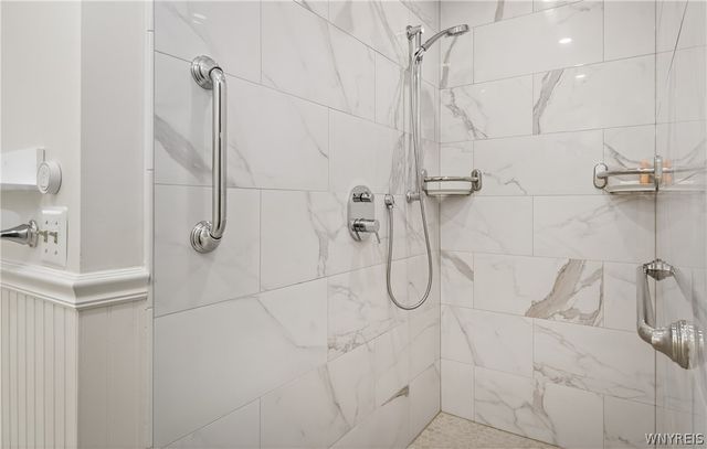 33 Gates Circle 6B, Buffalo, NY 14209