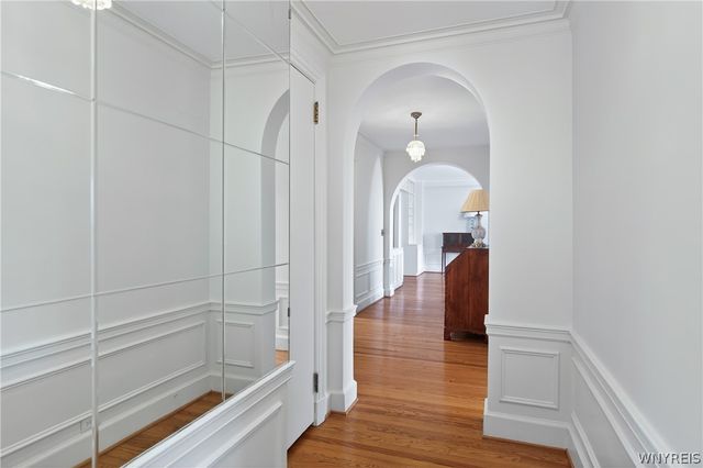 33 Gates Circle 6B, Buffalo, NY 14209