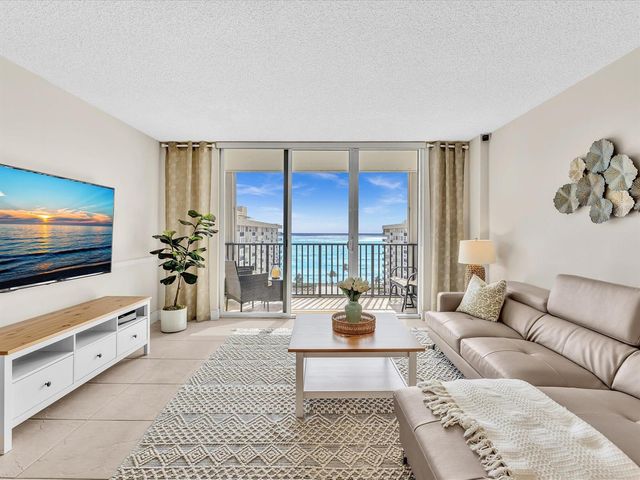 1150 Hillsboro Mile 1008, Hillsboro Beach, FL 33062