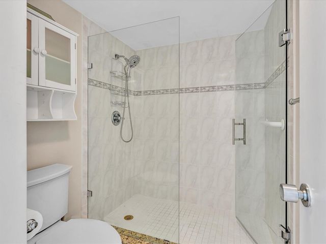 1150 Hillsboro Mile 1008, Hillsboro Beach, FL 33062