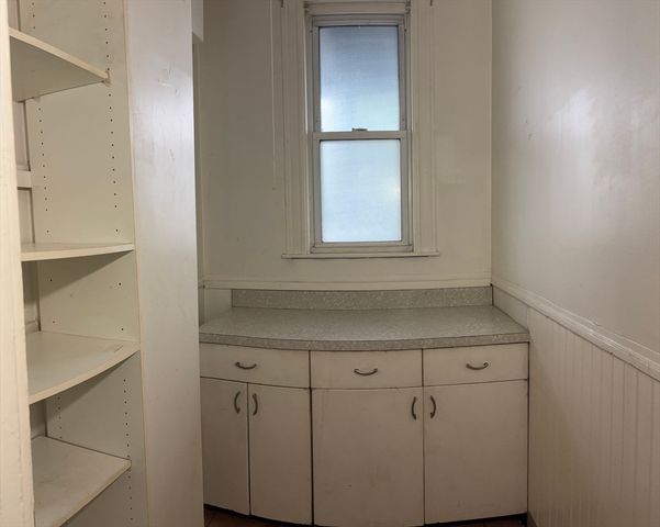 427 Winthrop St 1, Winthrop, MA 02152
