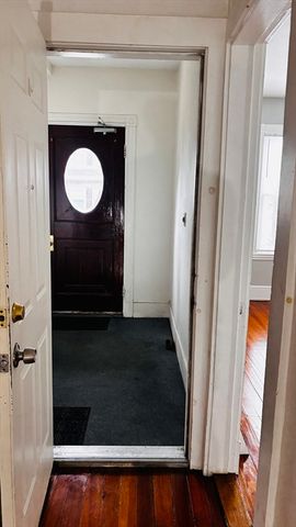 427 Winthrop St 1, Winthrop, MA 02152