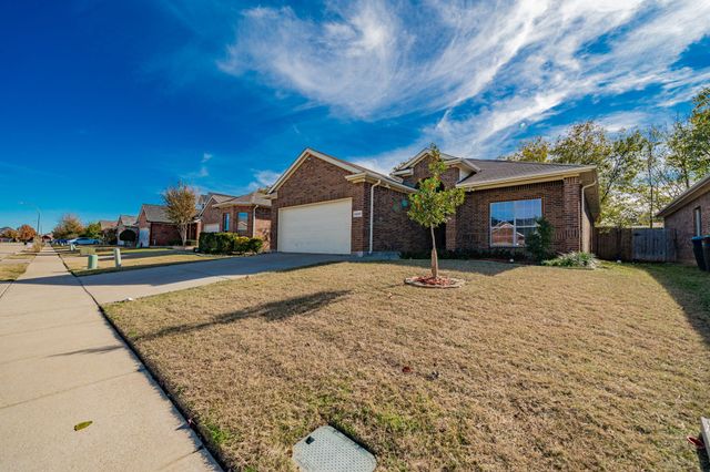 2408 Priscella Drive, Fort Worth, TX 76131
