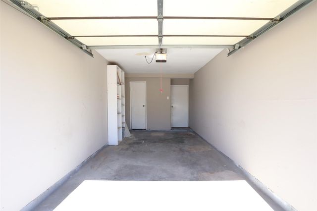 6601 Sands Point Drive 74, Houston, TX 77074