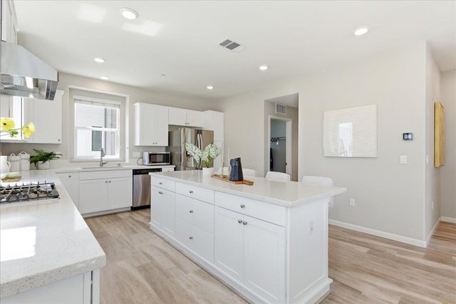 2976 San Jose Vineyard Place 1, San Jose, CA 95136