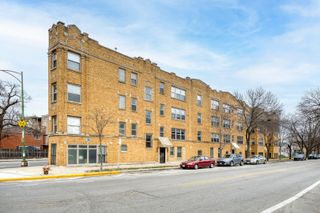 7223 N Rogers Avenue 1, Chicago, IL 60645