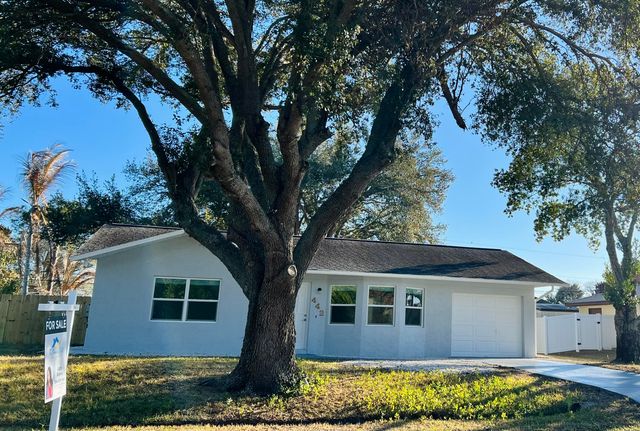 442 SW Lucero Drive, Port St. Lucie, Port St Lucie, FL 34983