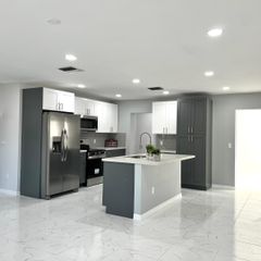 442 SW Lucero Drive, Port St. Lucie, Port St Lucie, FL 34983