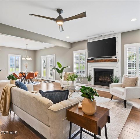 3069 Calton Hill, Kingsport, TN 37664